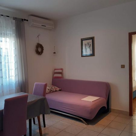 Apartments Nera Tisno Exterior foto
