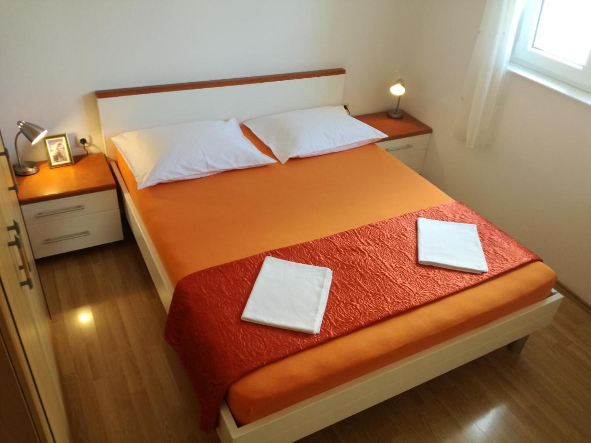 Apartments Nera Tisno Exterior foto