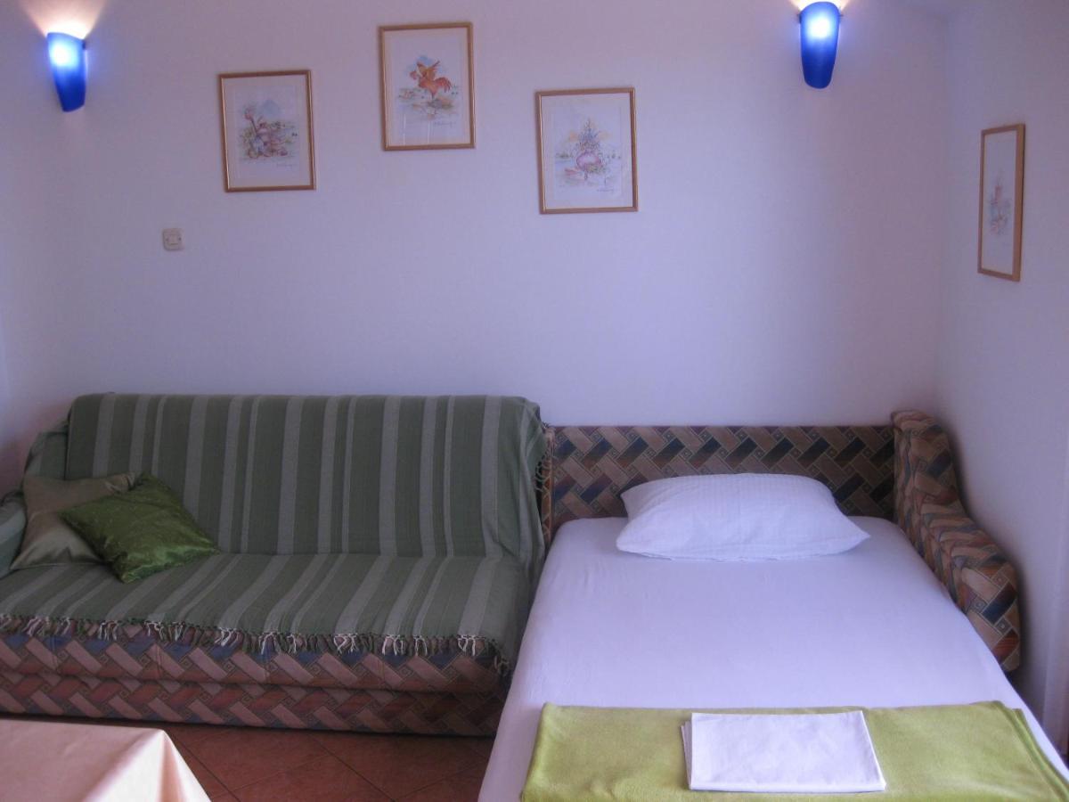 Apartments Nera Tisno Exterior foto